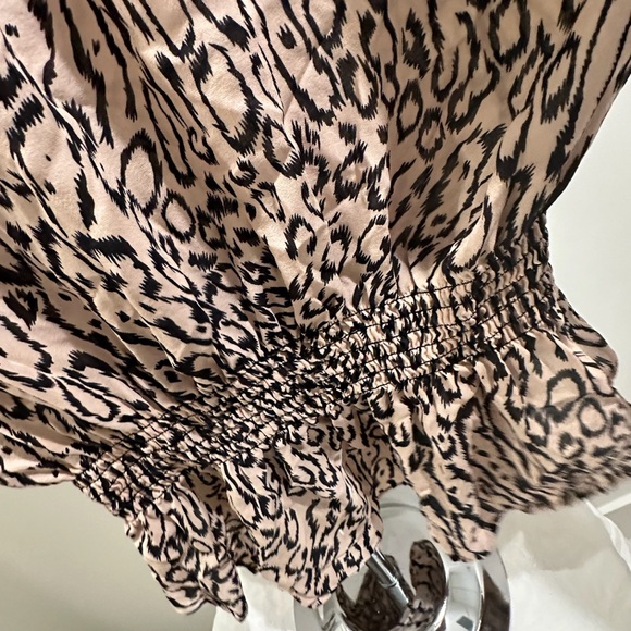 Parker 100% Silk Leopard Print Blouse - Picture 7 of 7